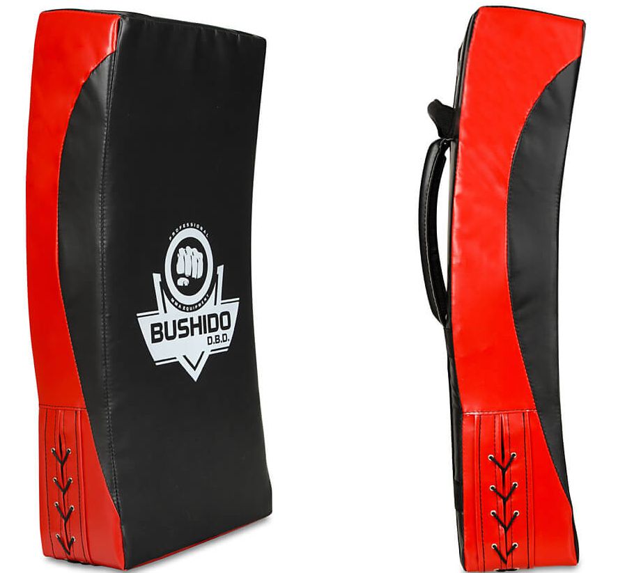 Sparkepute XXL - PROFILERT 75x35x16 cm shield Bushido svart - rød