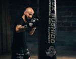 Boksesekk 130 cm - 60 KG med SBRX gummigranulat - Premium HEAVY BAG