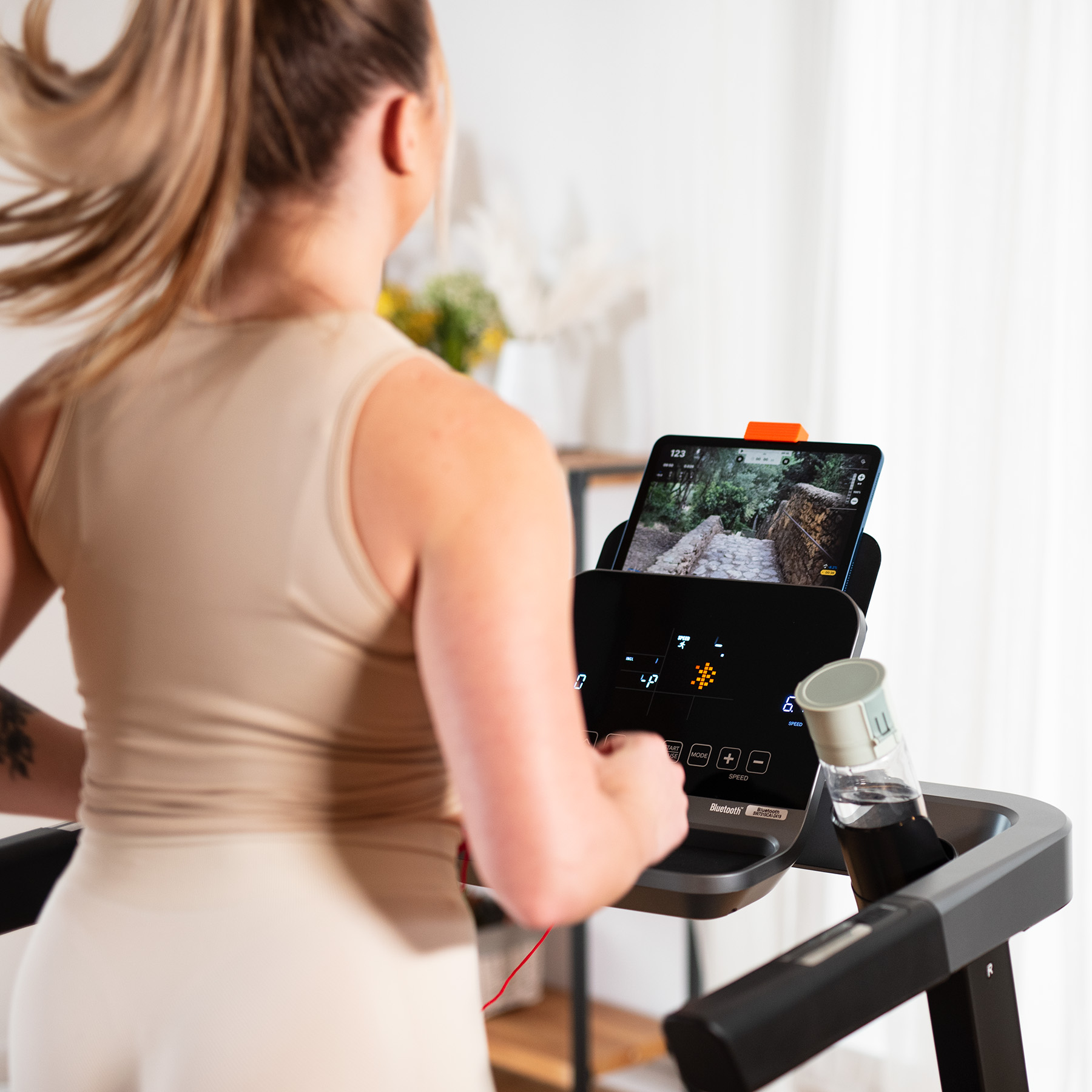 bilde 5 - BE5873 ELECTRIC Treadmill HMS PREMIUM