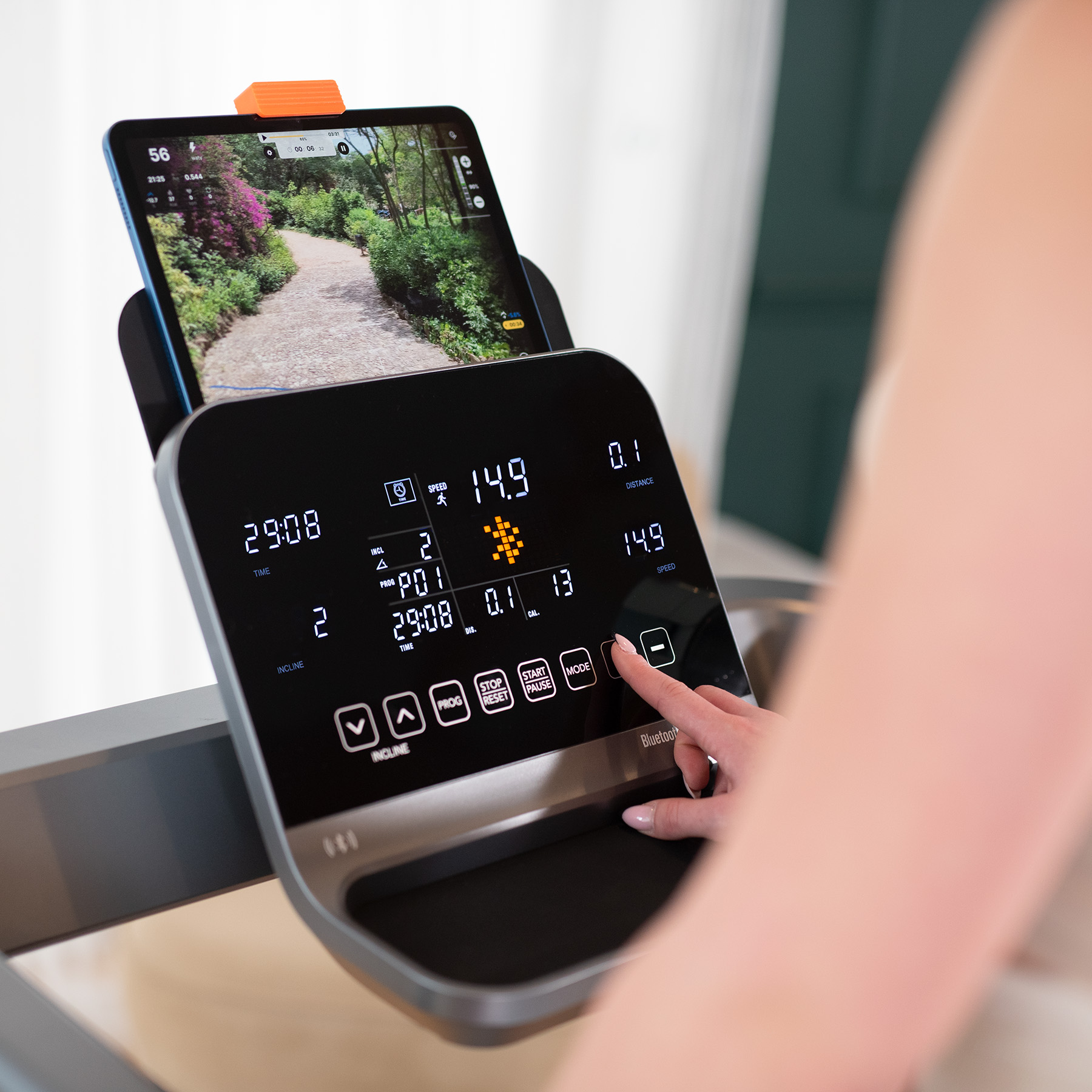 bilde 6 - BE5873 ELECTRIC Treadmill HMS PREMIUM