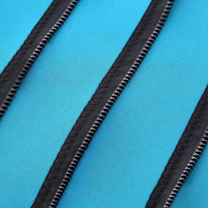 bilde 9 - BR209 EN STORLEK NEOPEN GJENNOM VAIST HMS